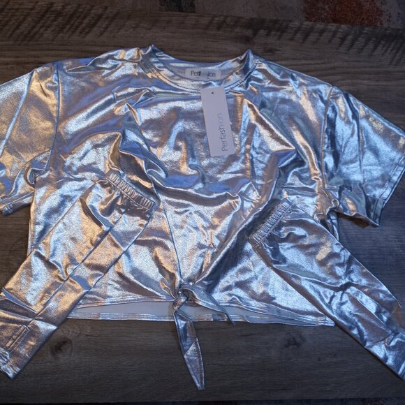 Girls Metallic Shiny Tie Front Knot Crop Top W/Arm Sleeves for Dancing, 12-13 yr - Picture 10 of 11